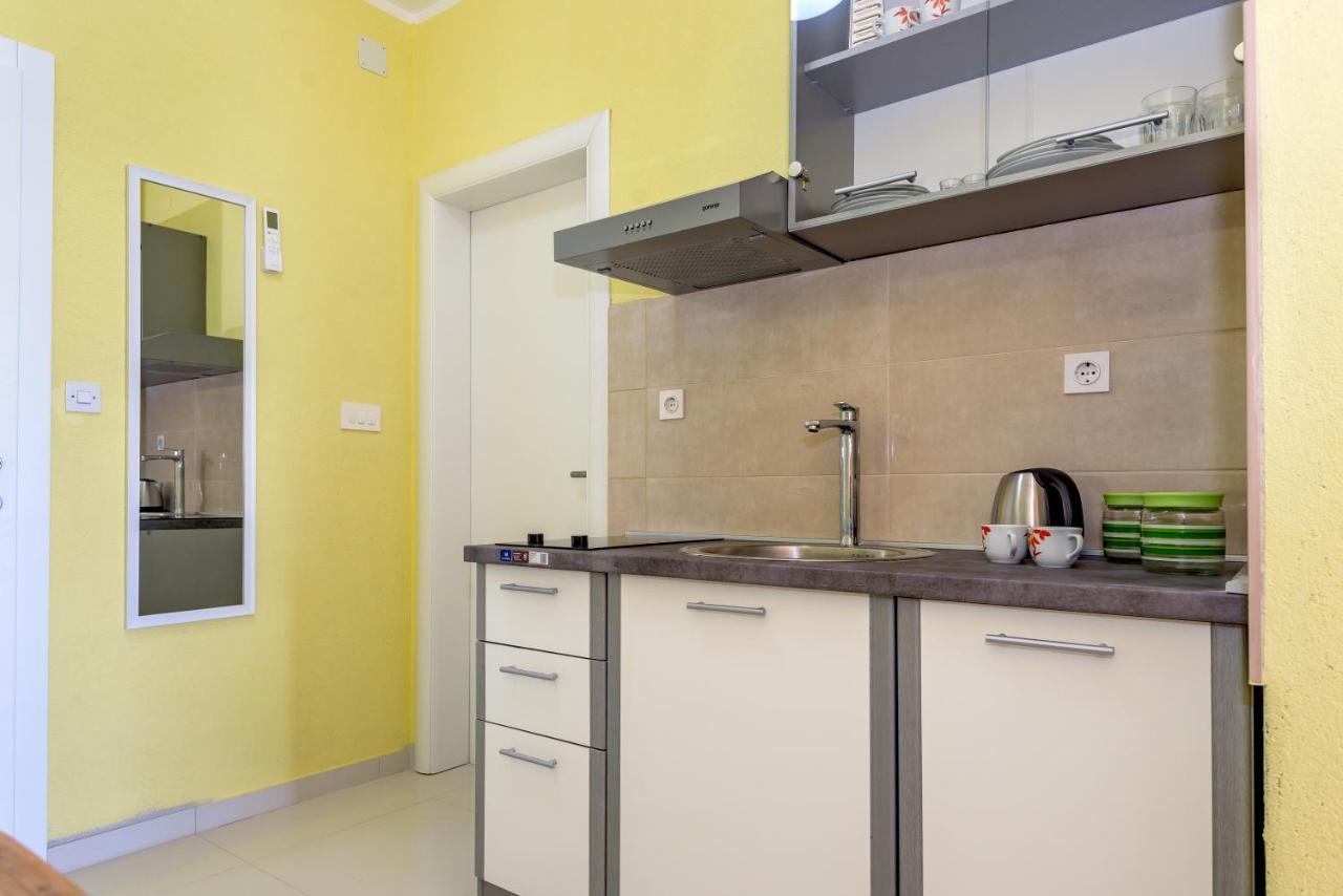 Kairos Apartamento Bilice Exterior foto