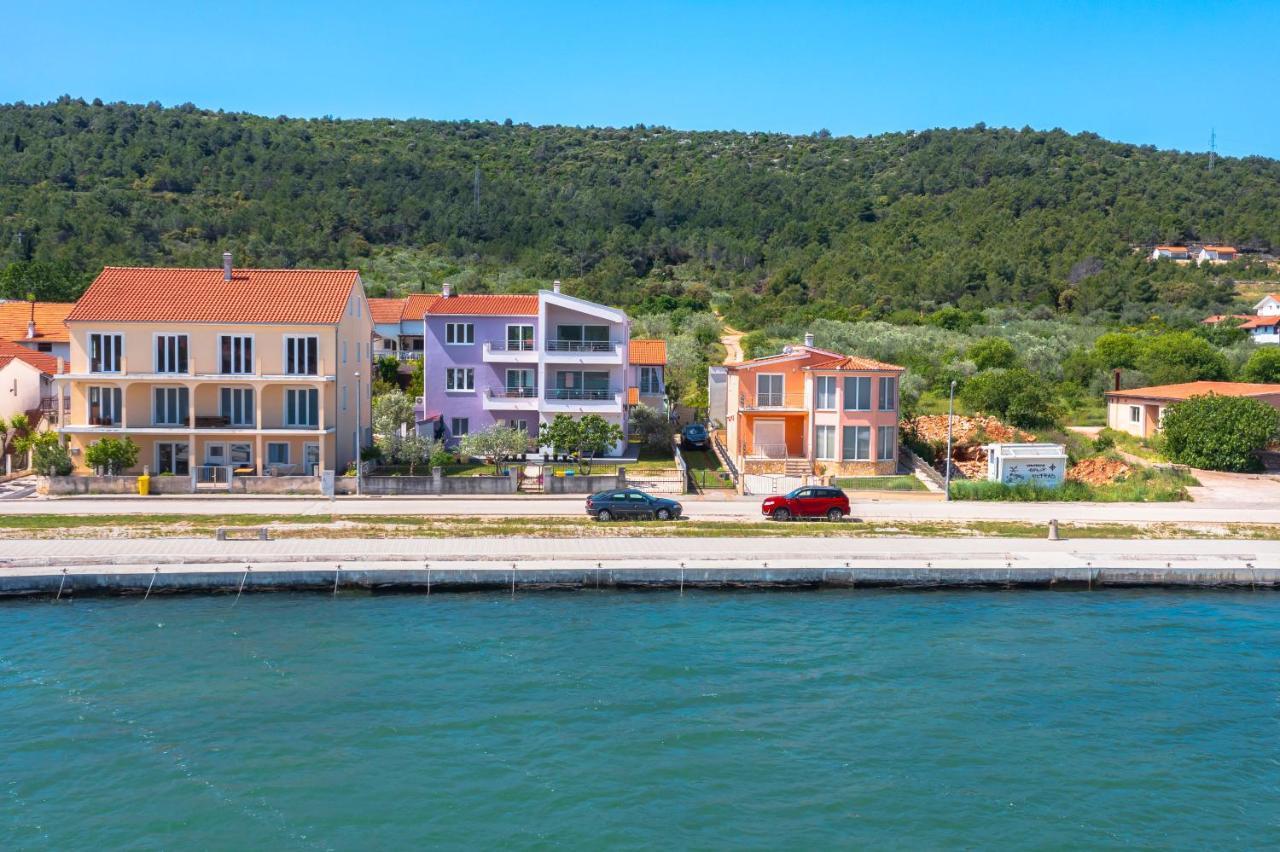 Kairos Apartamento Bilice Exterior foto
