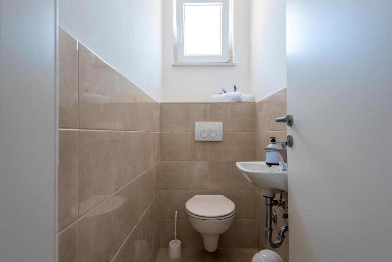 Kairos Apartamento Bilice Exterior foto