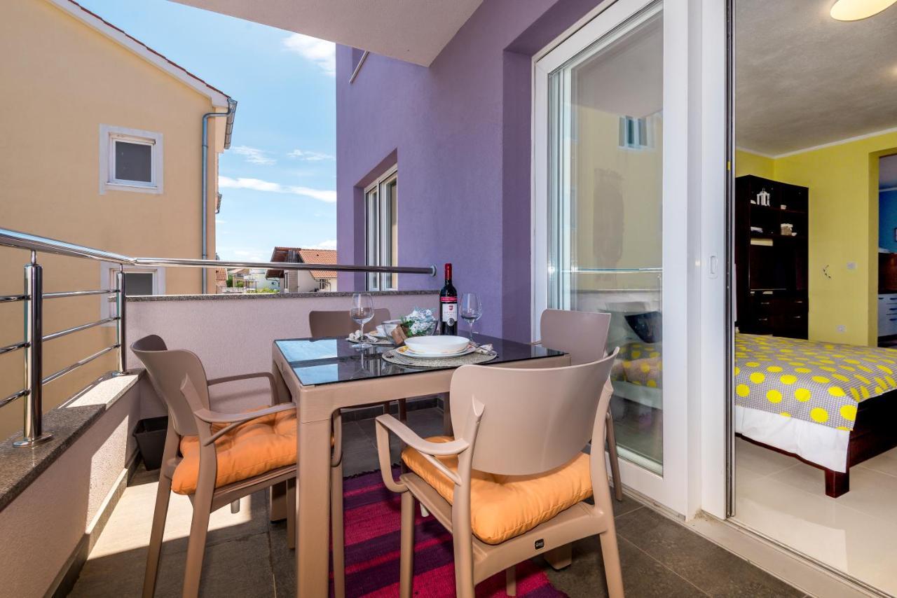 Kairos Apartamento Bilice Exterior foto