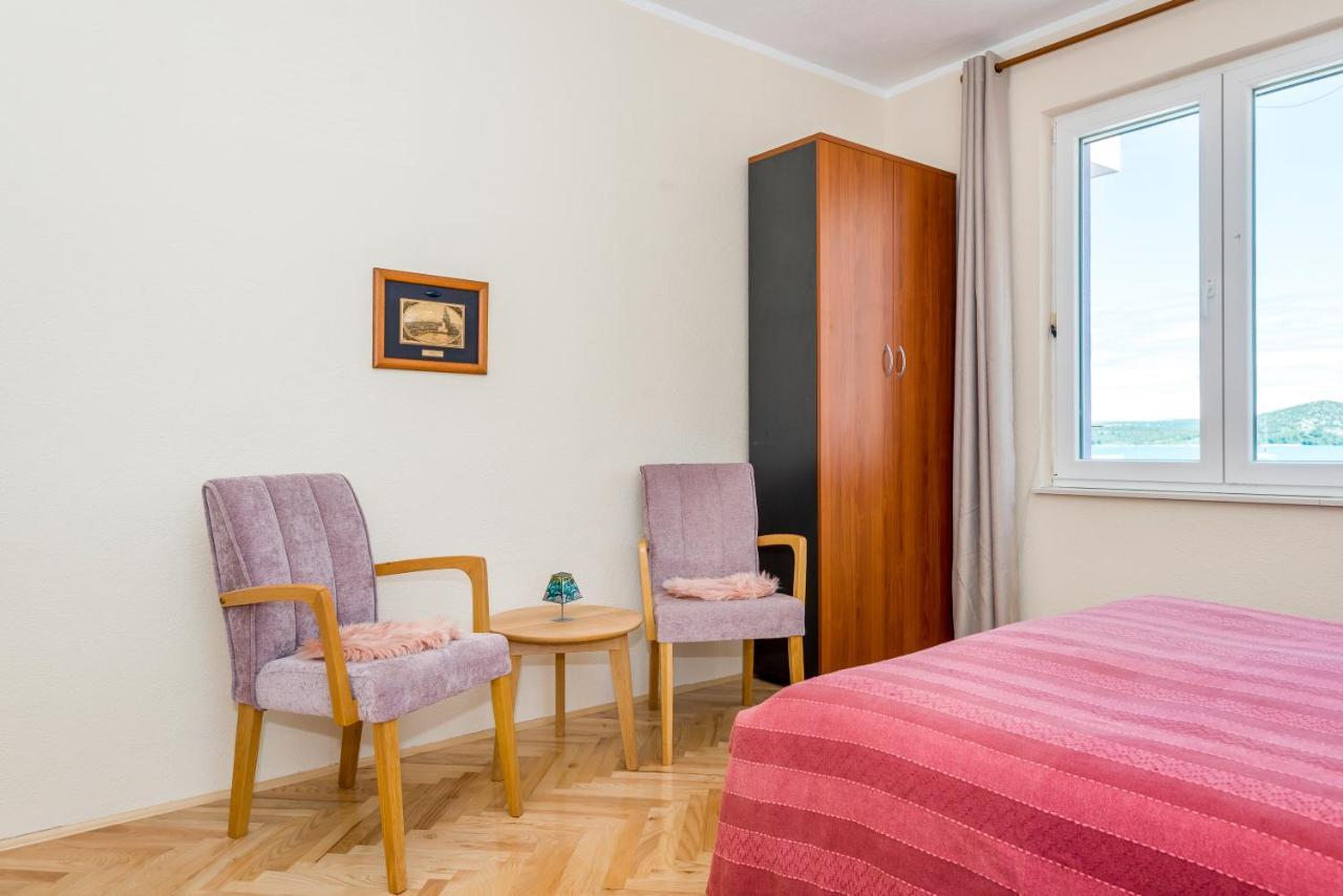 Kairos Apartamento Bilice Exterior foto