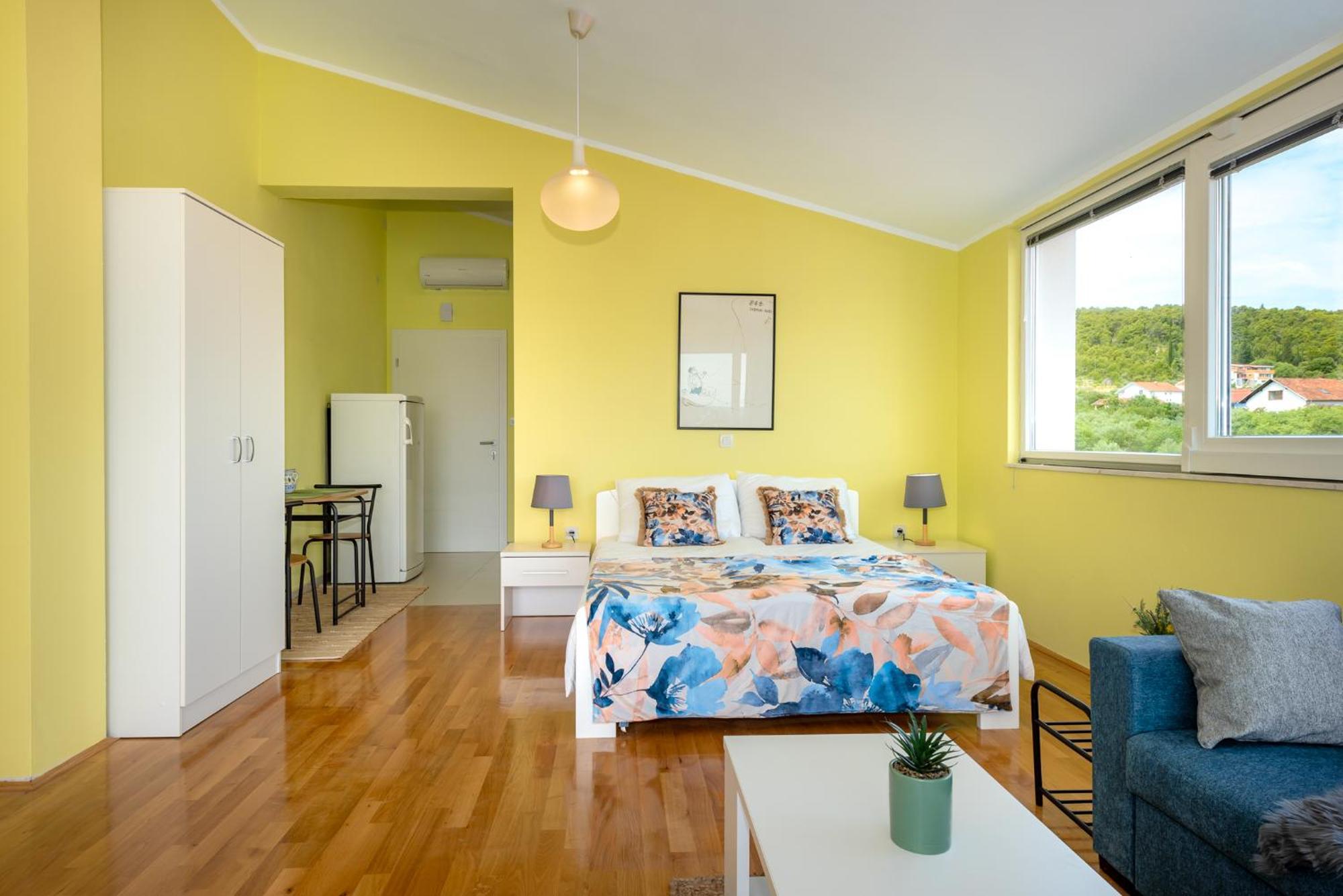 Kairos Apartamento Bilice Exterior foto